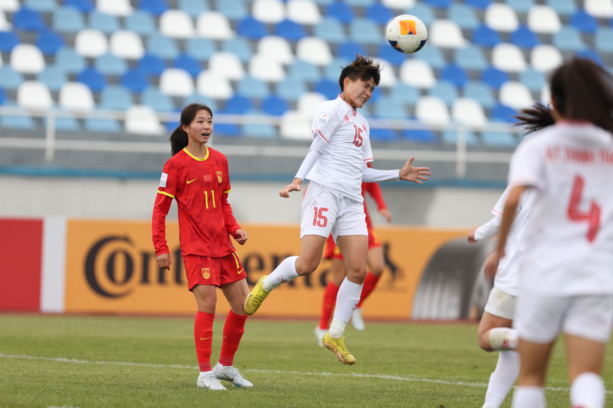 中国女足迎来重要比赛，队员备战状态出色